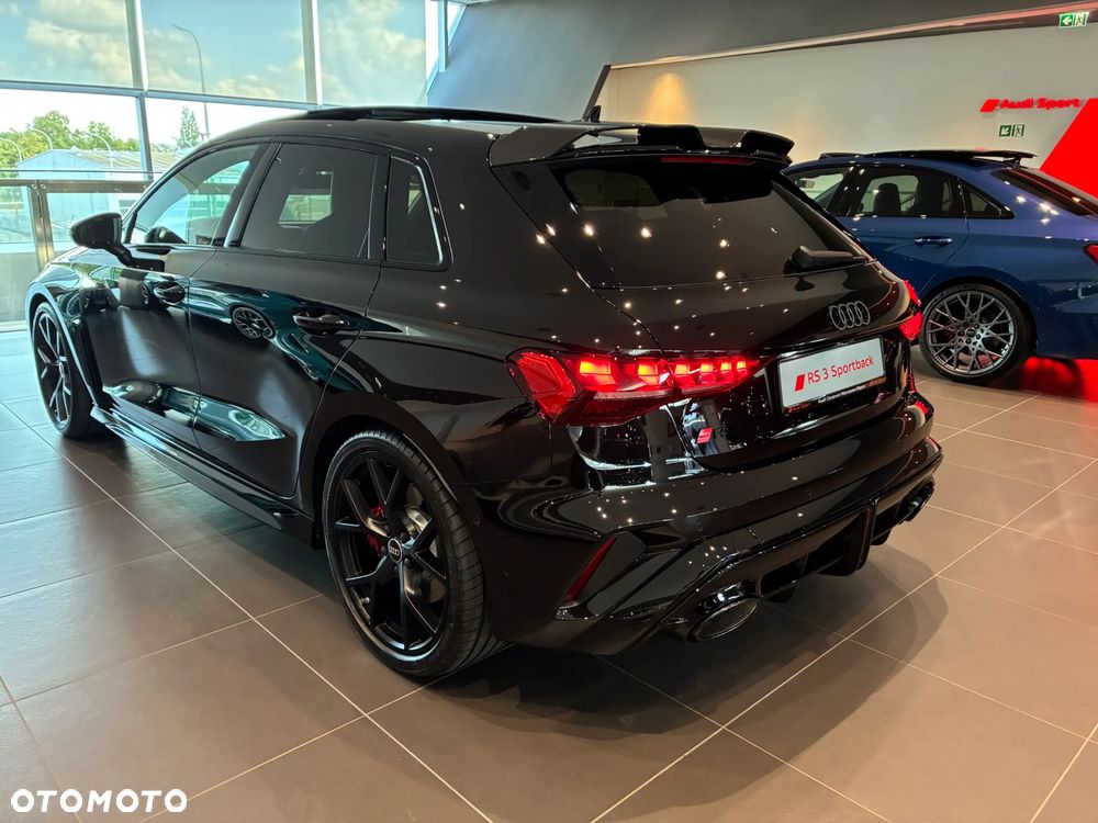 Audi RS3 Sportback - 6