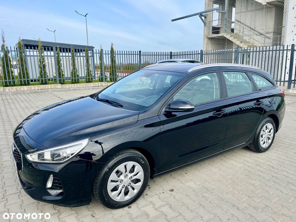 Hyundai i30 1.6 CRDi Automatik Trend - 10