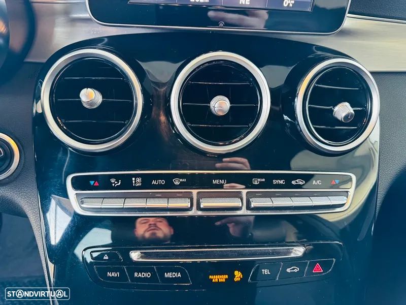 Mercedes-Benz C 220 d AMG Line - 35