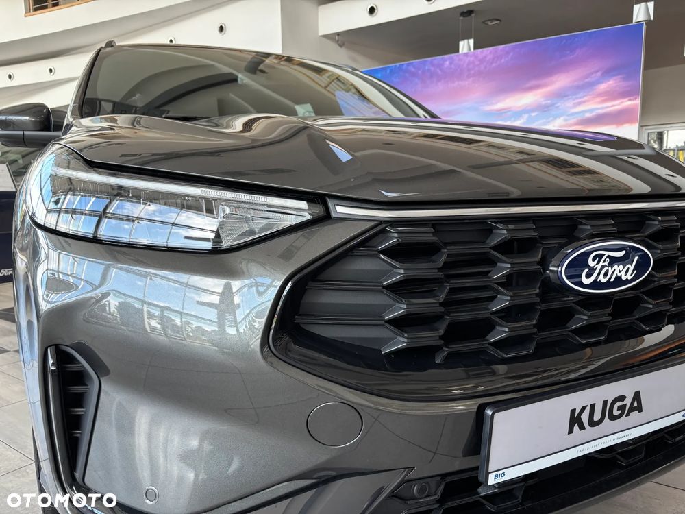 Ford Kuga 2.5 Duratec FHEV ST-LINE X - 25