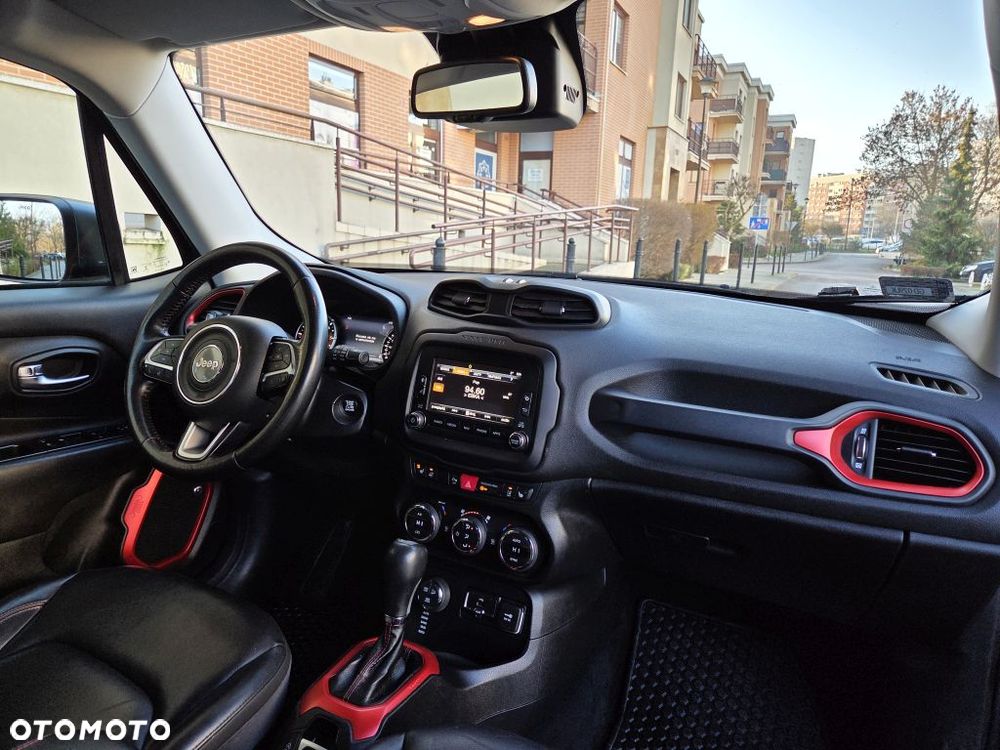 Jeep Renegade 2.0 MultiJet Trailhawk 4WD S&S - 29
