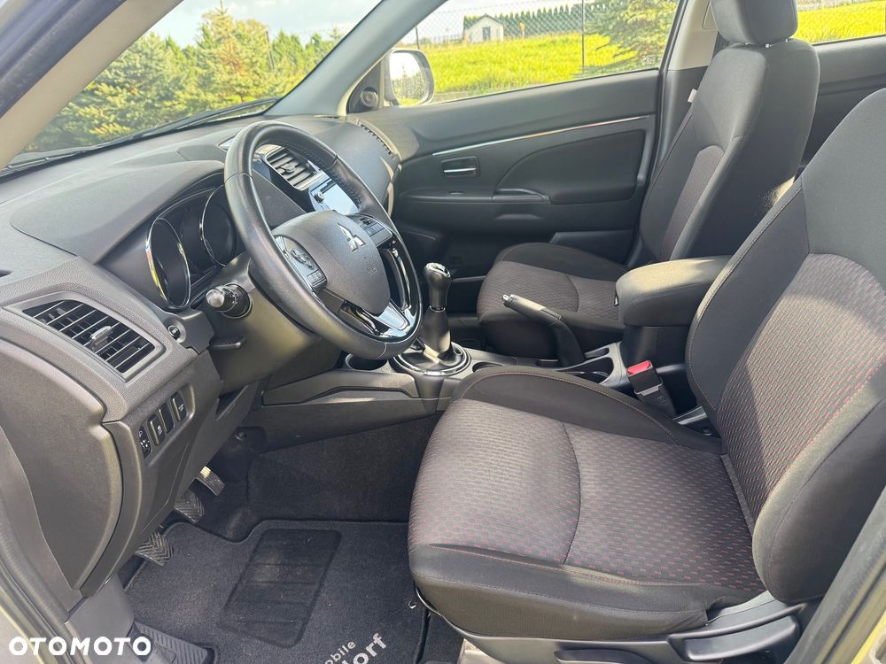 Mitsubishi ASX 1.6 2WD Edition 100+ - 12