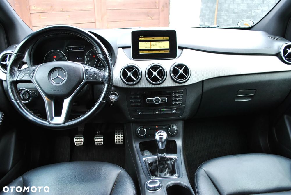 Mercedes-Benz Klasa B 200 (BlueEFFICIENCY) - 10