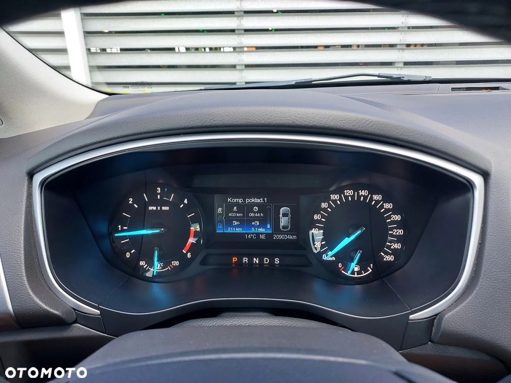 Ford Mondeo Turnier 2.0 TDCi Start-Stopp PowerShift-Aut Business Edition - 36