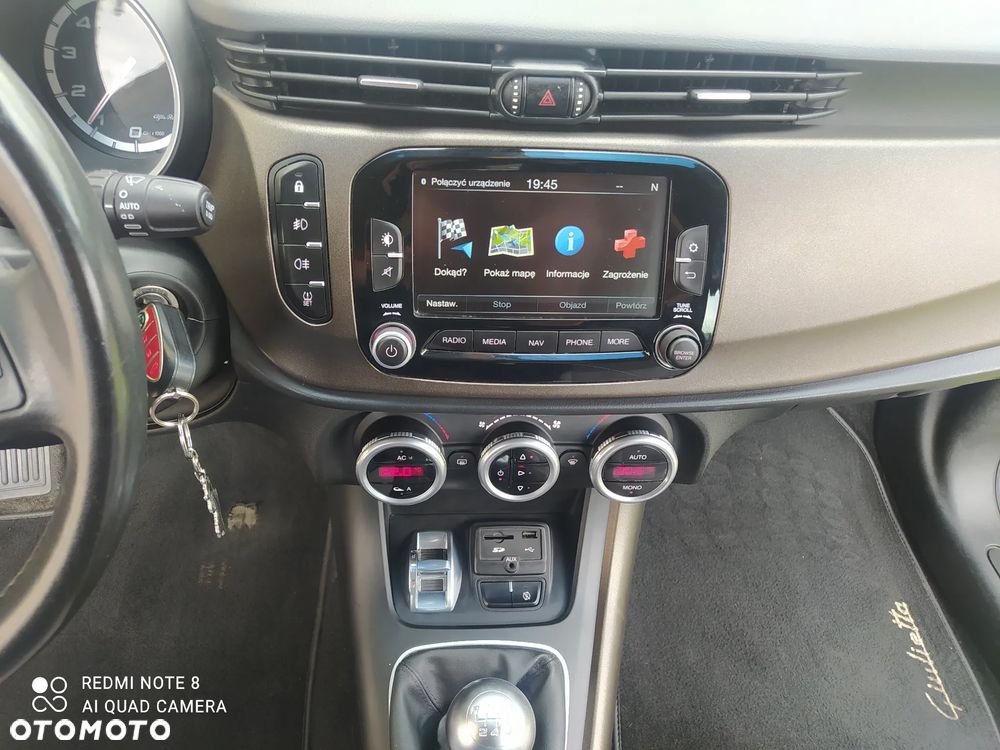 Alfa Romeo Giulietta 1.4 TB MultiAir Distinctive - 19