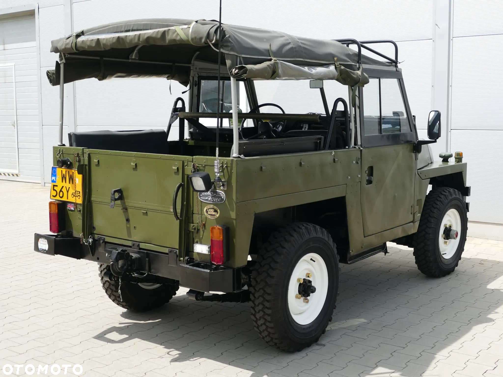 Land Rover Inny - 14