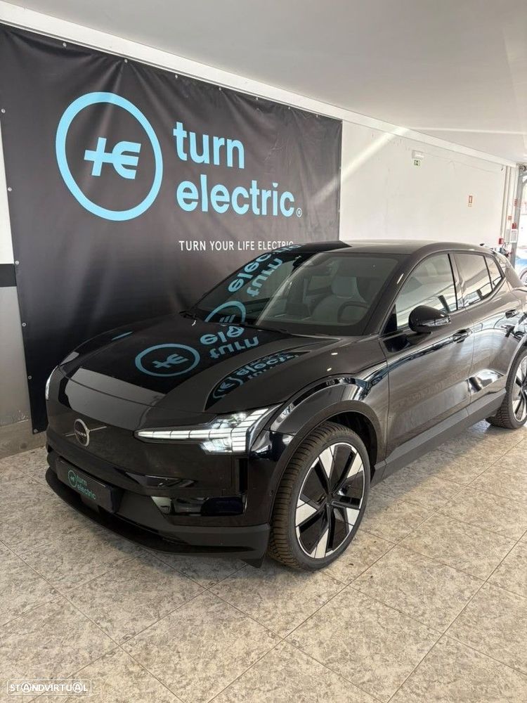 Volvo EX30 Twin Motor Performance AWD Black Edition Ultra - 3
