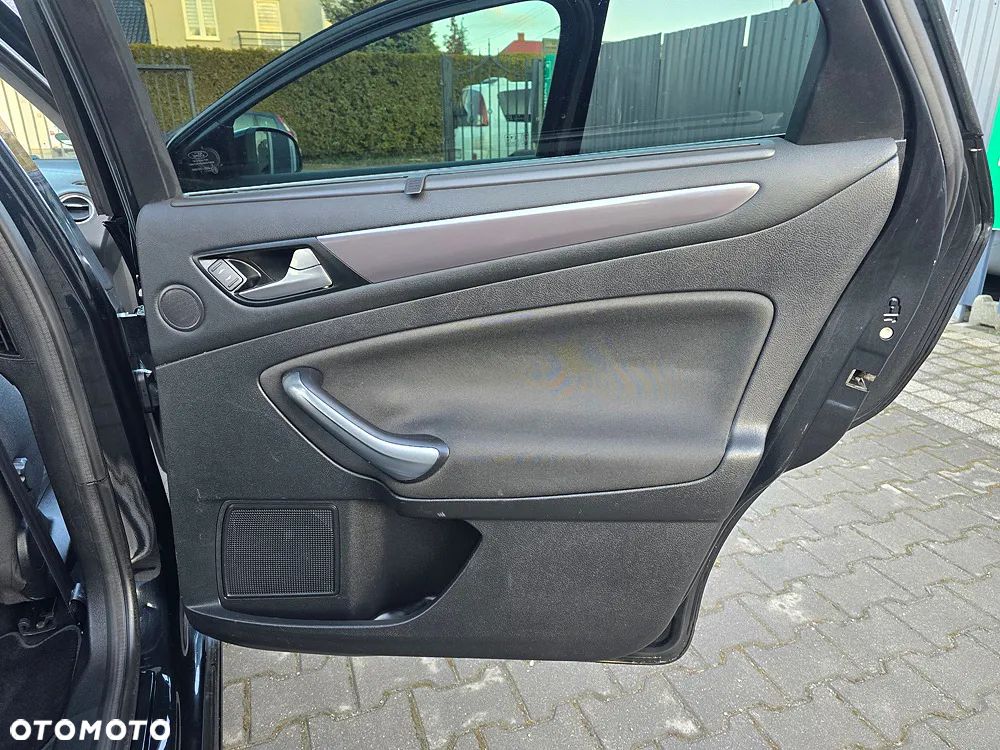 Ford Mondeo 2.2 TDCi Titanium X - 22