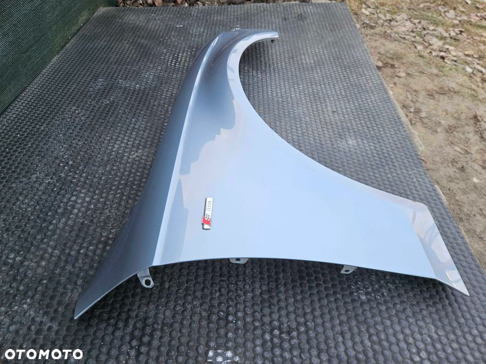 Blotniki Prawy Nadkole Przod Przedni Szary Audi A4 B8 Sedan Kombi Przed Lift Oryginalny lakier - 20