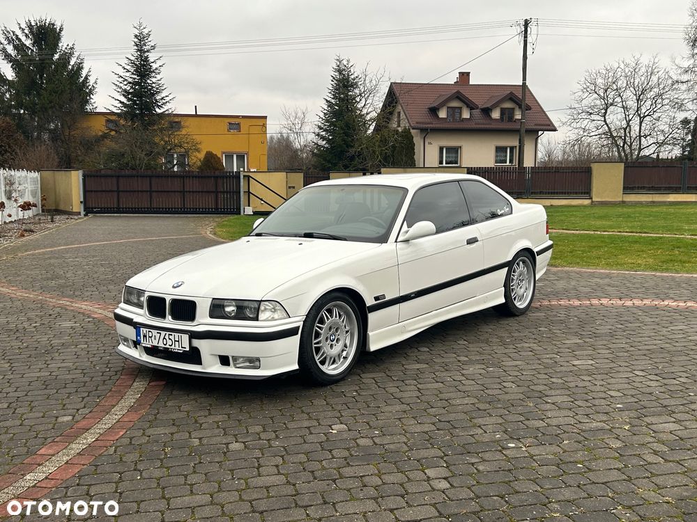 BMW M3 Standard - 1