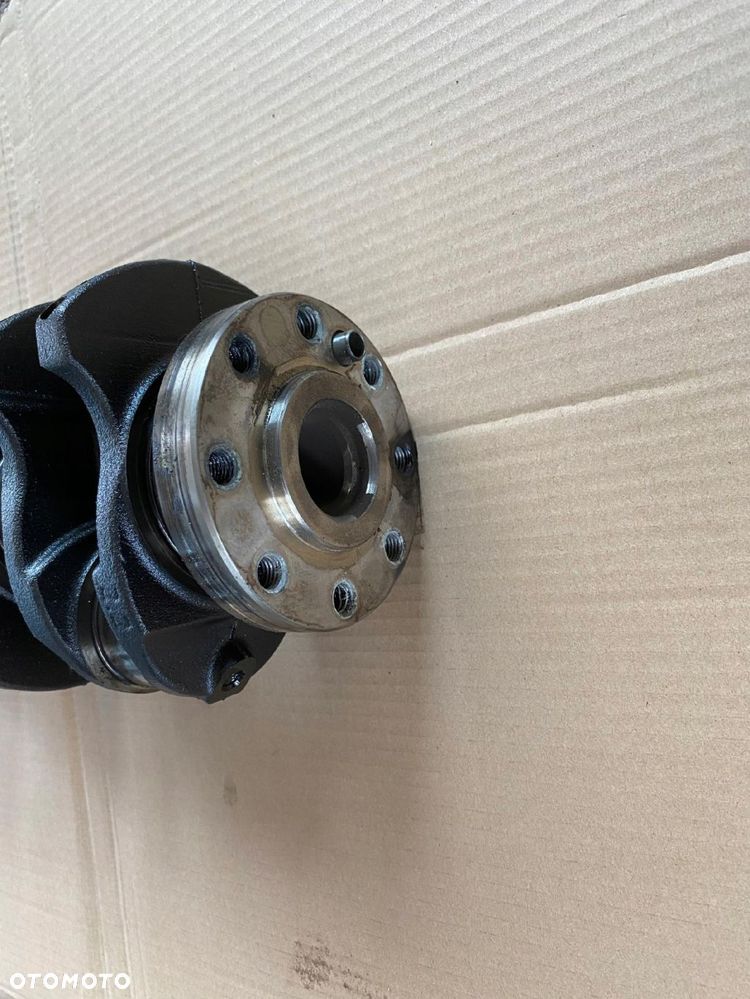 BK2Q6303AA WAŁ KORBOWY 2.2 TDCI HDI FORD EURO 5 - 4