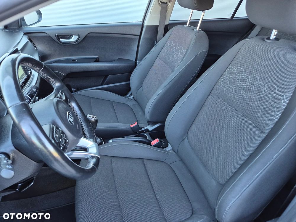 Kia Rio 1.4 XL - 22