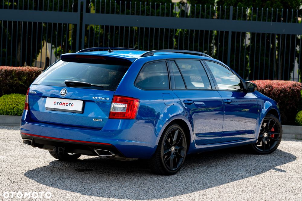 Skoda Octavia 2.0 TSI (Green tec) DSG RS - 11