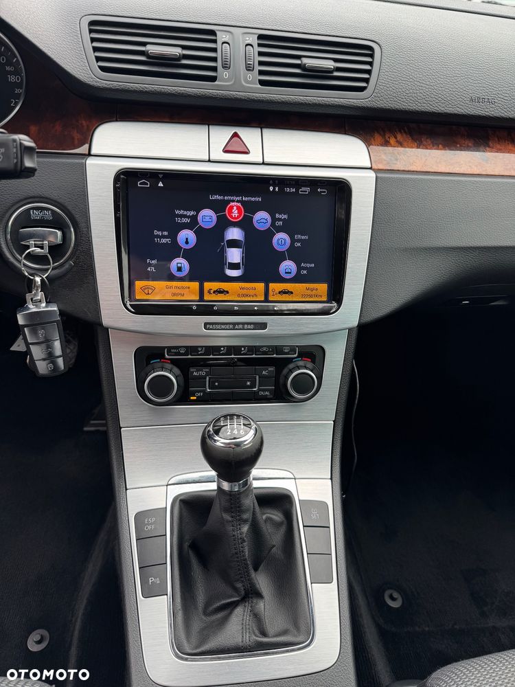 Volkswagen Passat CC 1.8 TSI Exclusive - 22