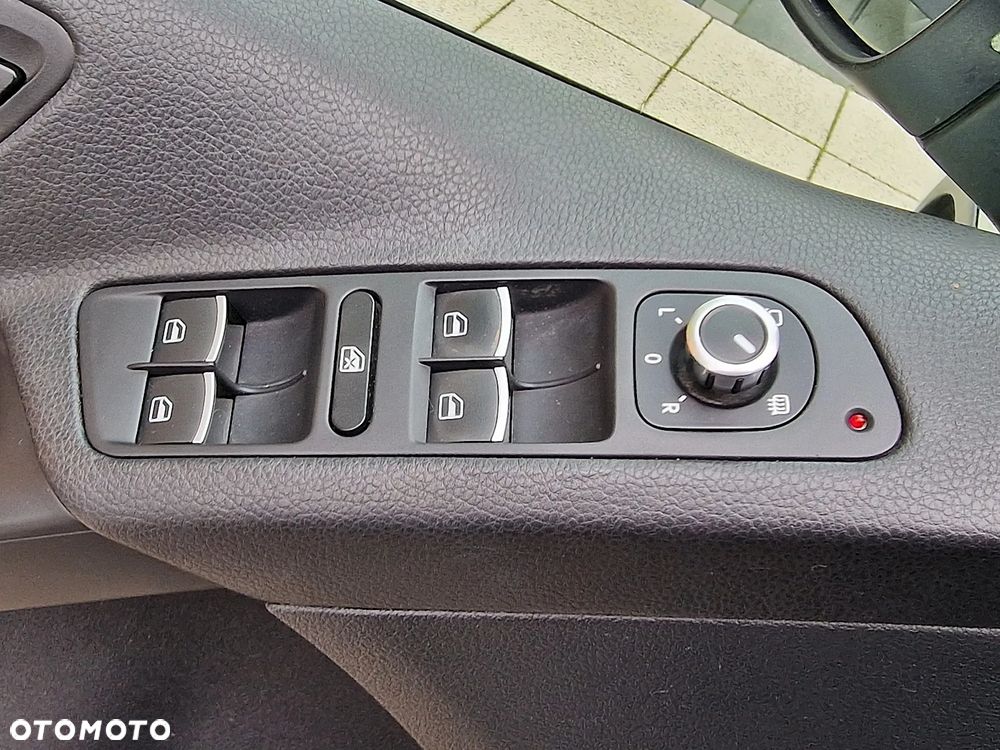 Volkswagen Tiguan 2.0 TDI DPF 4Motion Automatik Team - 10