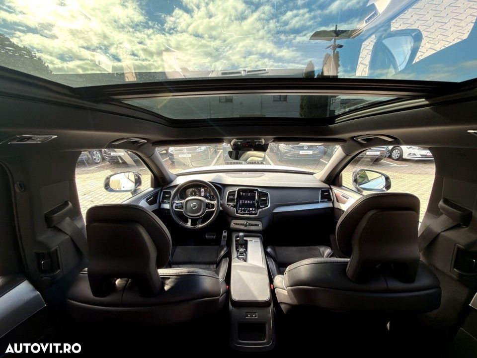 Volvo XC 90 - 23