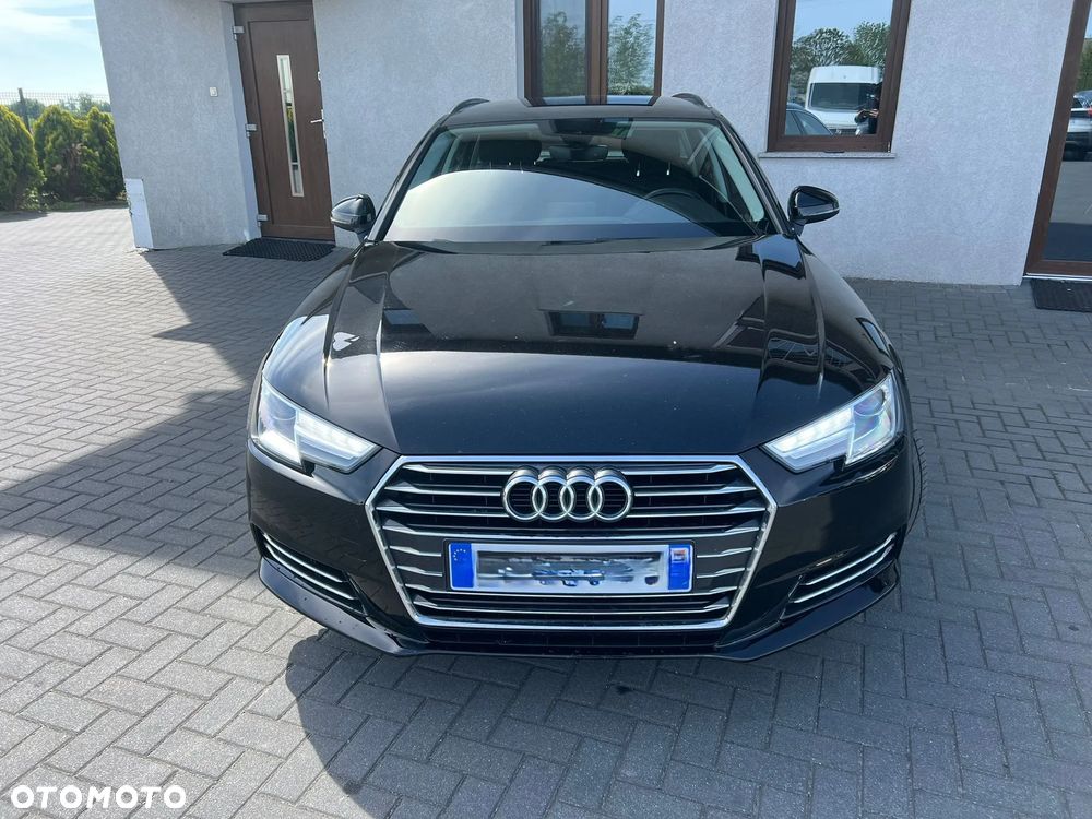 Audi A4 - 4