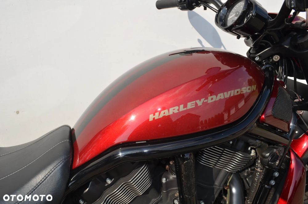 Harley-Davidson V-Rod Night Rod - 11