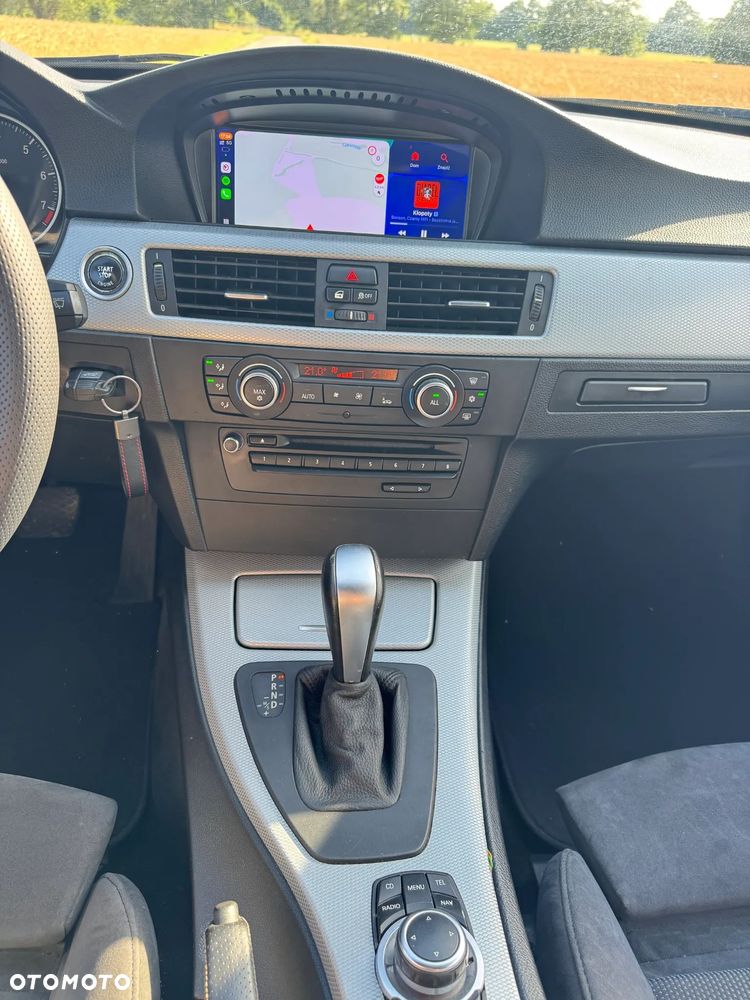 BMW Seria 3 320i Edition Sport - 10