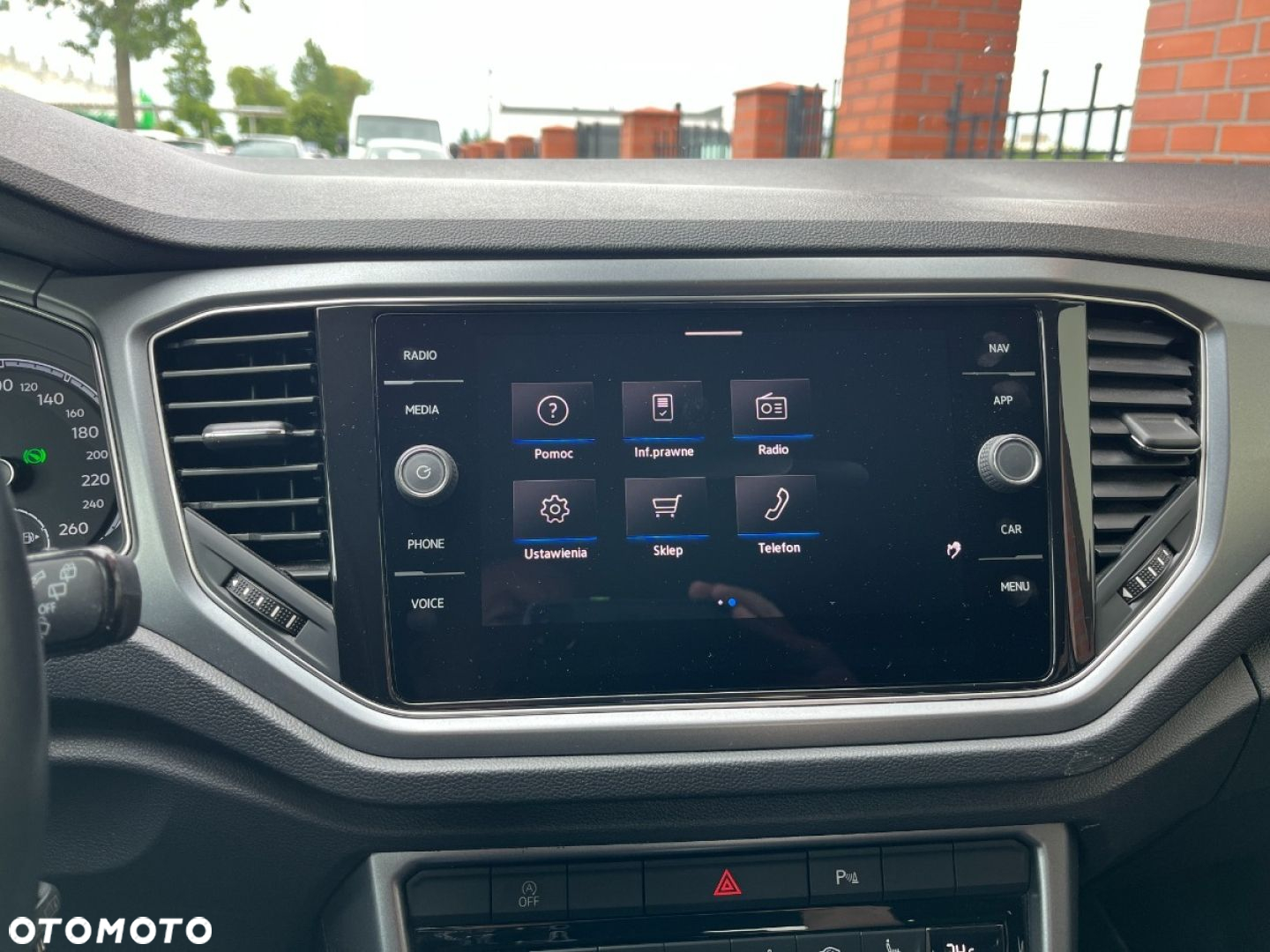 Volkswagen T-Roc 2.0 TDI SCR 4MOTION DSG ACTIVE - 15