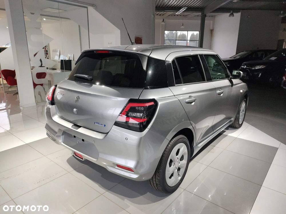 Suzuki Swift 1.2 Dualjet SHVS Premium Plus CVT - 20