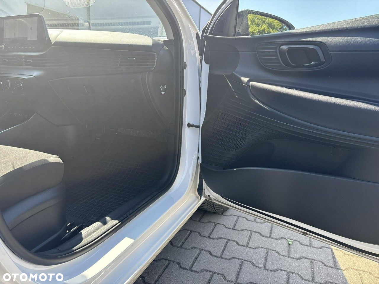 Hyundai i20 1.2 Pure - 17