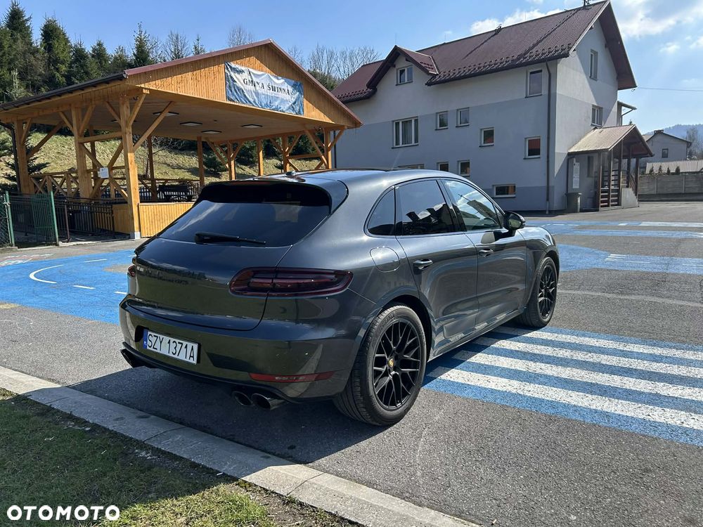 Porsche Macan GTS PDK - 10