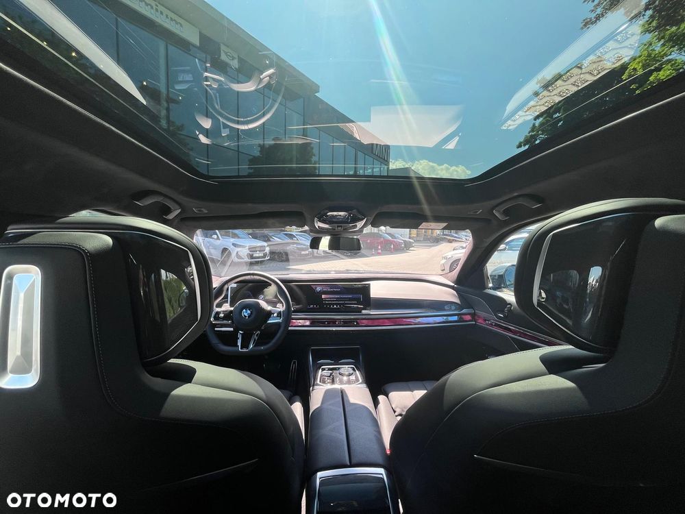 BMW Seria 7 740d xDrive mHEV sport - 23