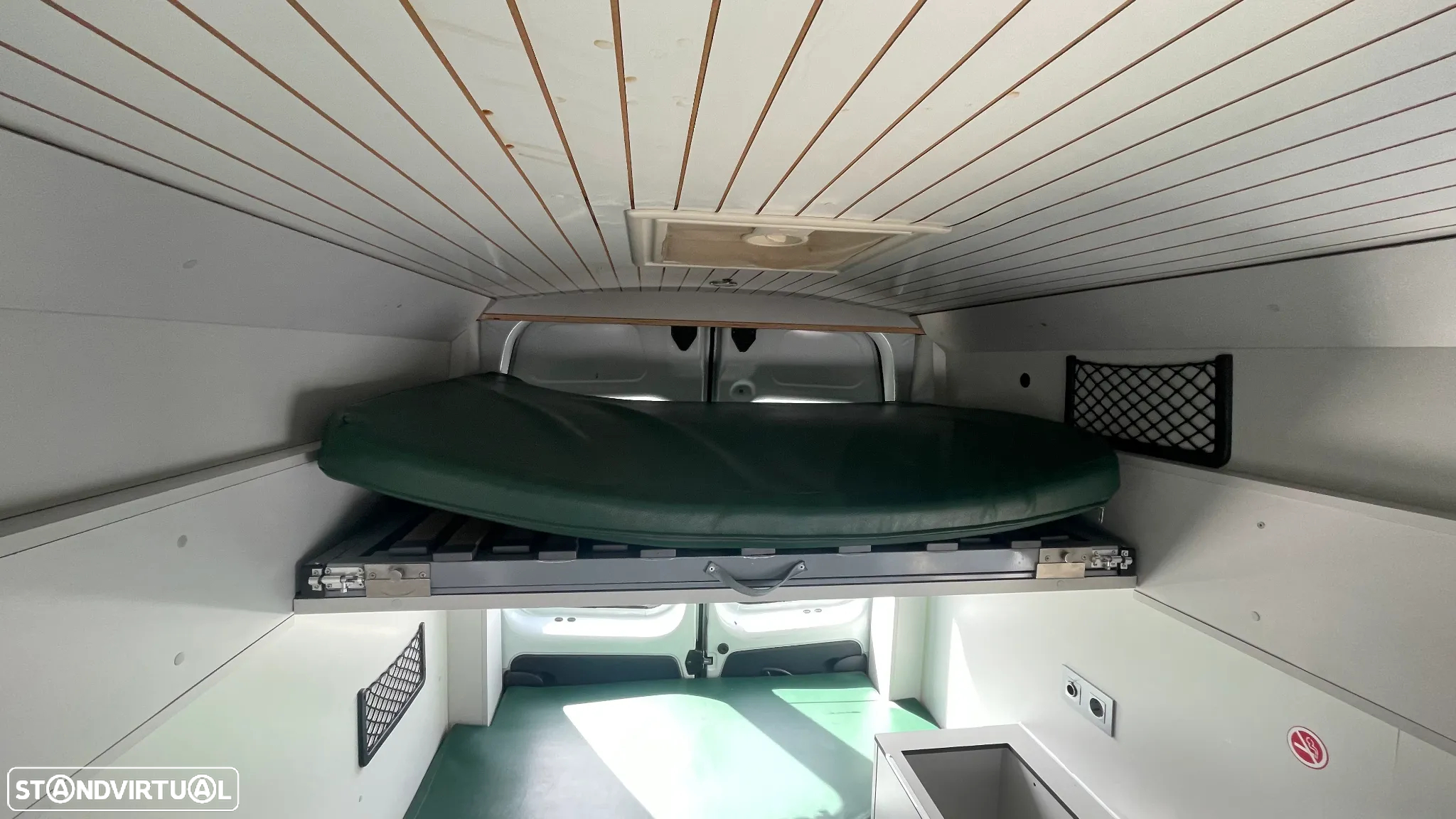 Fiat Talento Fiat Talento Campervan | 2 Lugares para Dormir | Cozinha | Pronto para Viajar - 15