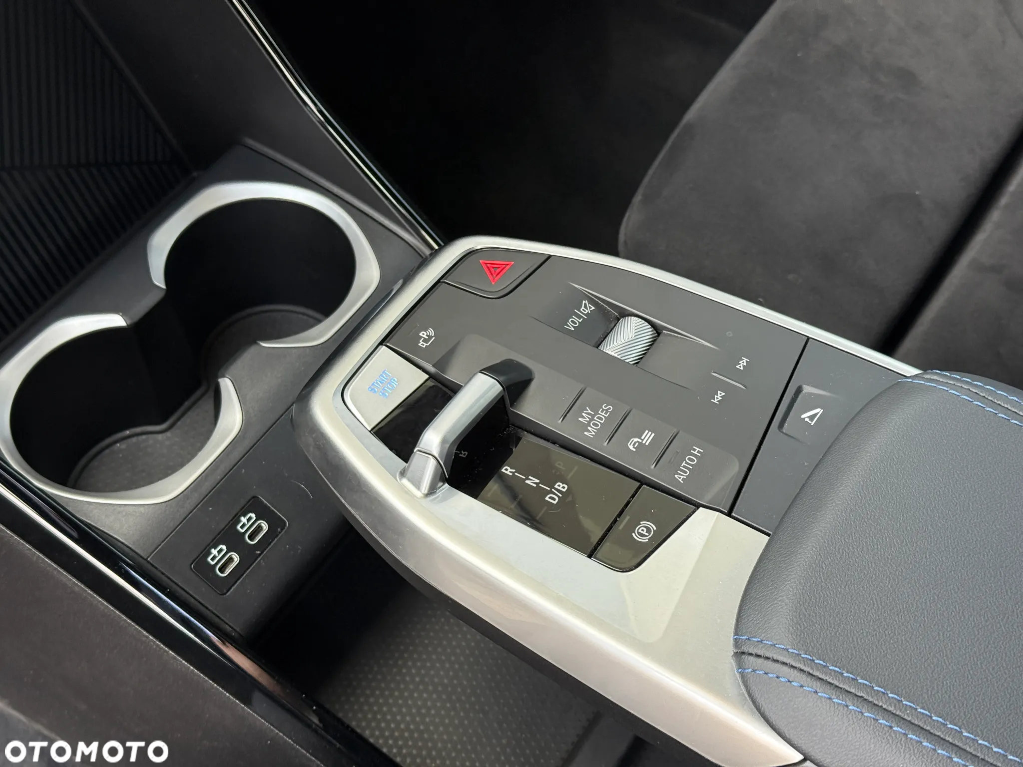 BMW iX2 eDrive20 66.5kWh - 18