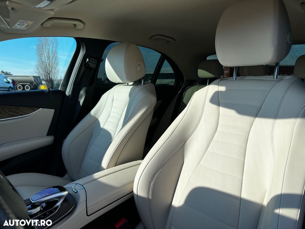 Mercedes-Benz E 220 d 4MATIC Aut. - 9