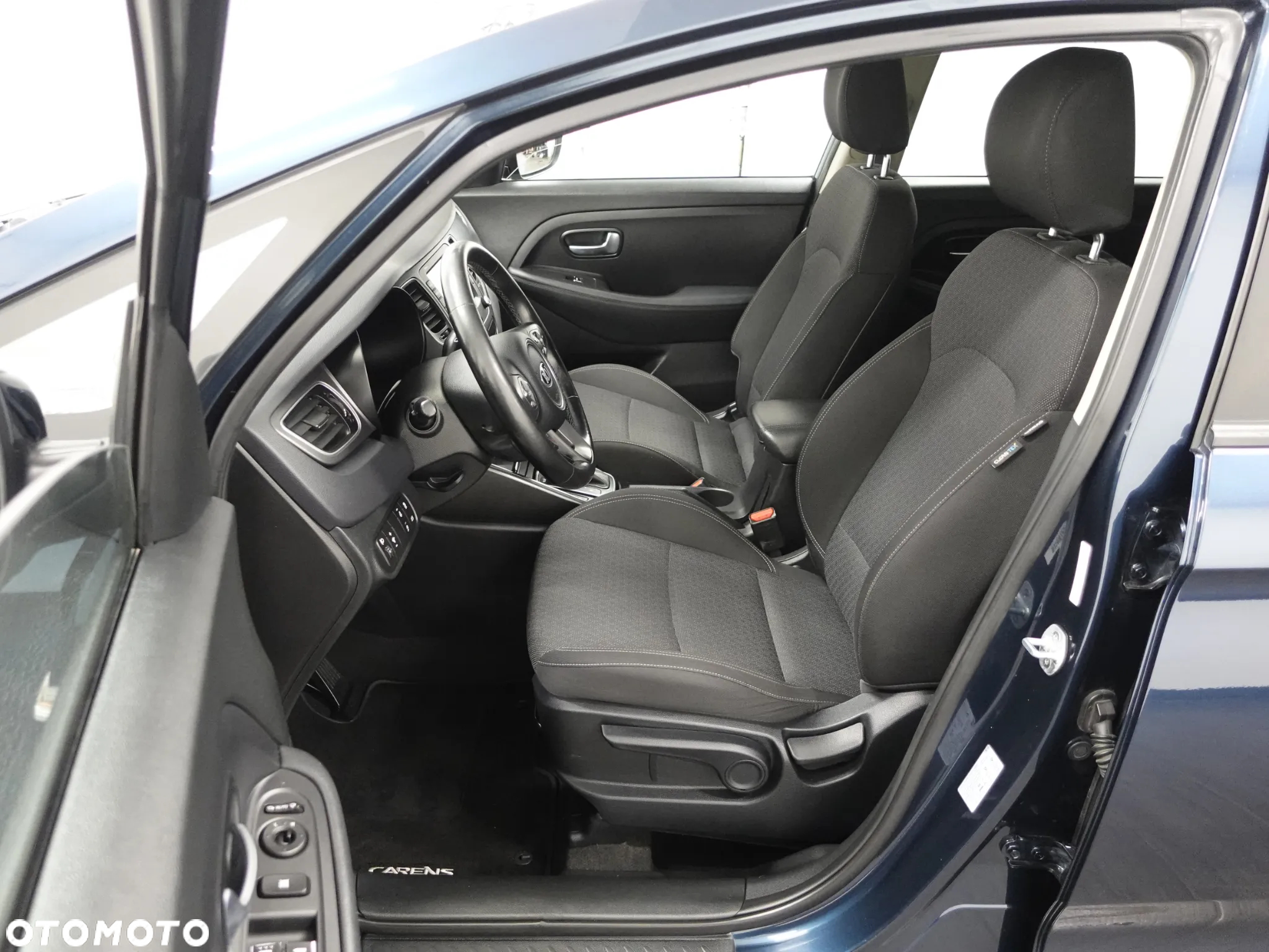 Kia Carens 1.7 CRDi 141 ISG Vision - 20