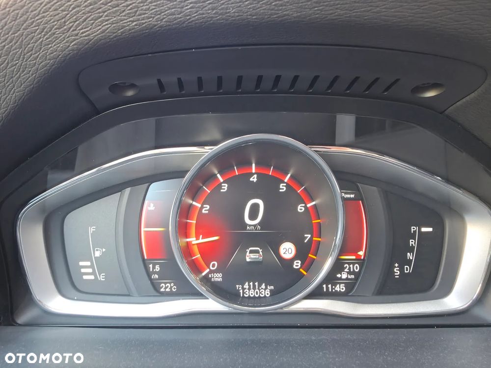 Volvo S60 T5 AWD R-Design - 17