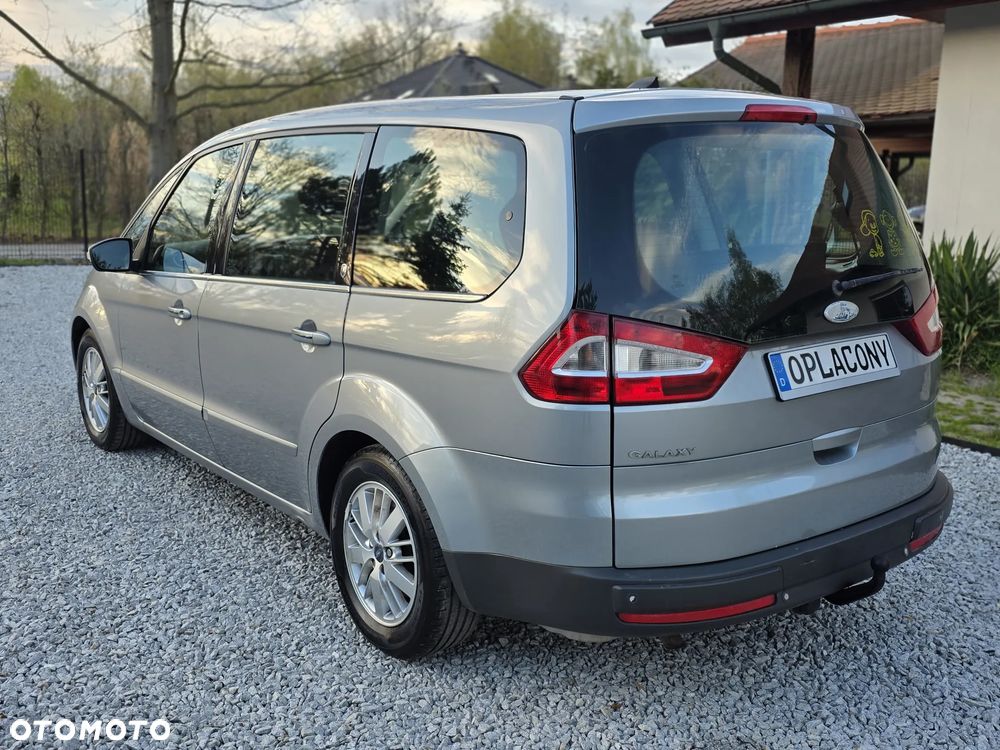 Ford Galaxy 2.0 Ghia - 4