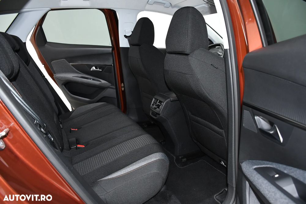 Peugeot 3008 1.2 PureTech 130 EAT8 Allure Pack - 7