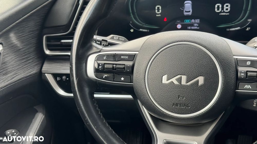 KIA Sportage 2023 — imagine 24