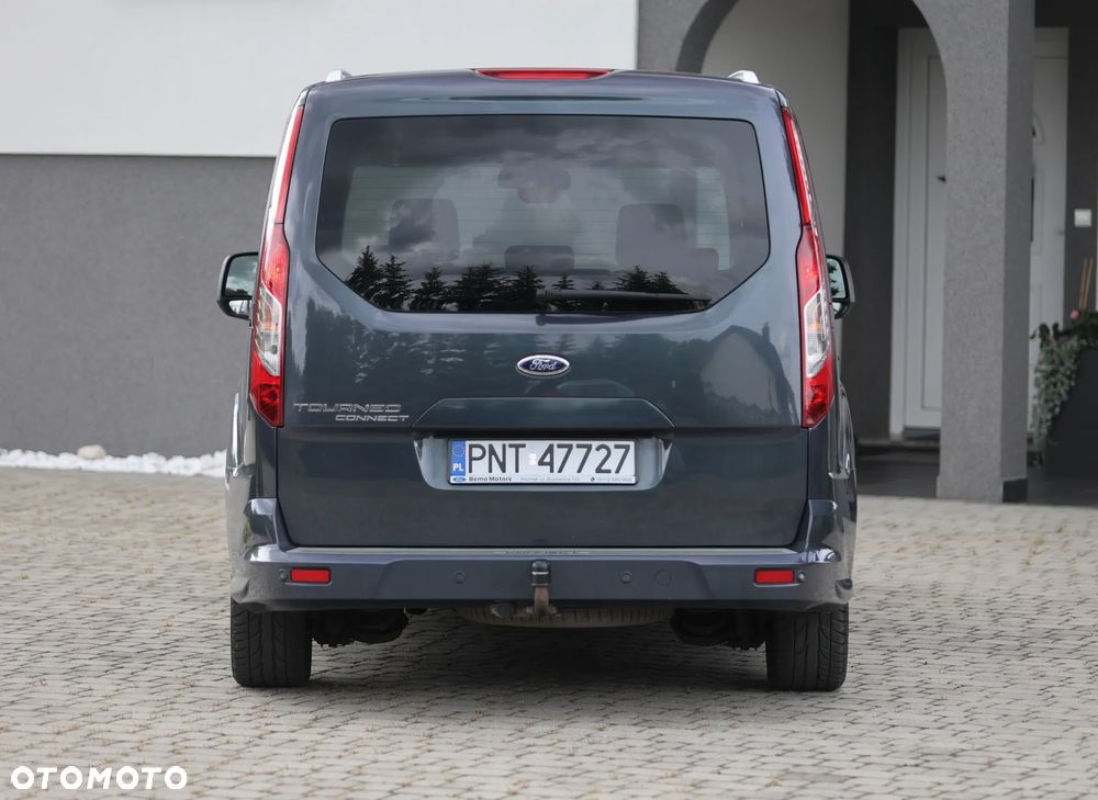 Ford Tourneo Connect - 13