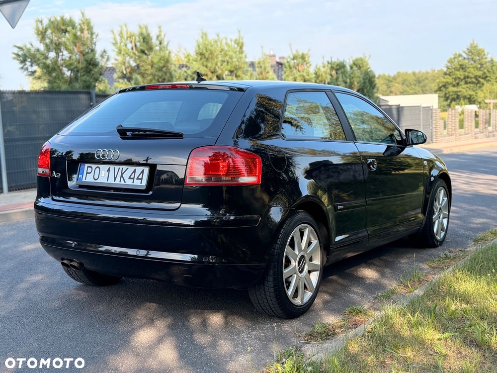 Audi A3 Sportback 2.0 TDI S line Sportpaket plus - 6