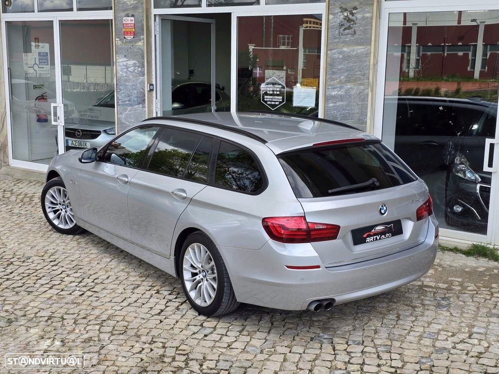 BMW 520 d Line Luxury Auto - 2