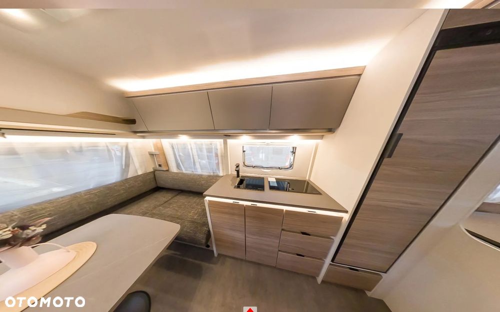 Dethleffs Nomad 730 FKR - 8