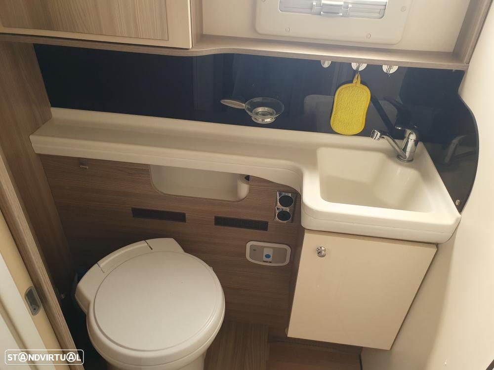 Autostar Passion P730LC cama central e basculante - 5