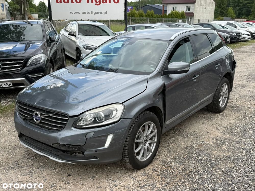 Volvo XC 60 D4 Drive-E Momentum - 3