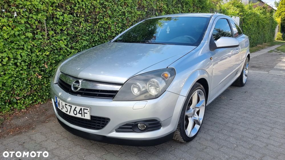 Opel Astra 1.9 CDTI Enjoy - 11