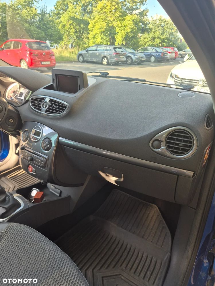Renault Clio 1.2 TCE Authentique - 4
