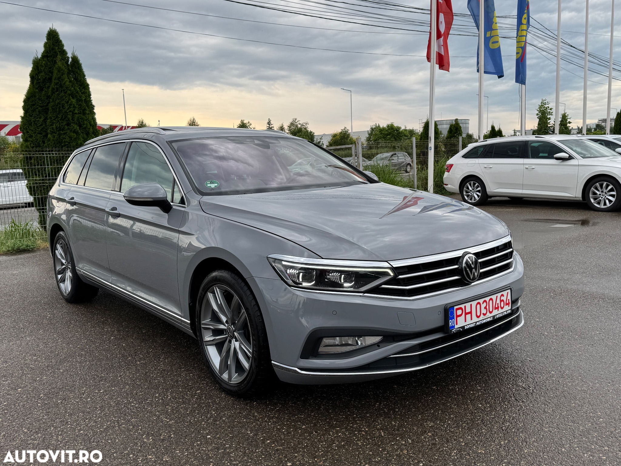 Volkswagen Passat Variant 2.0 TDI SCR DSG Elegance - 3