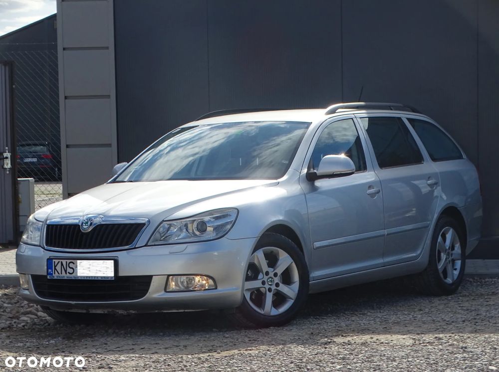Skoda Octavia 1.6 TDI DPF Ambition - 2