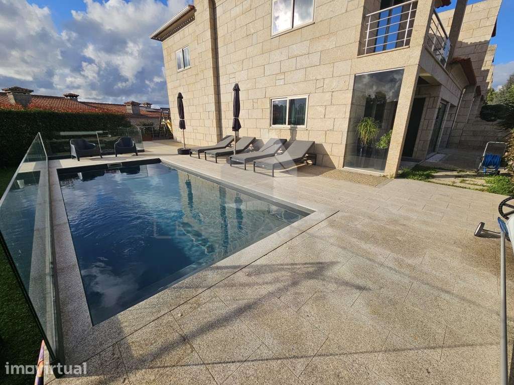 MORADIA V4 COM PISCINA - VILA NOVA DE FAMALICÃO - Grande imagem: 3/31