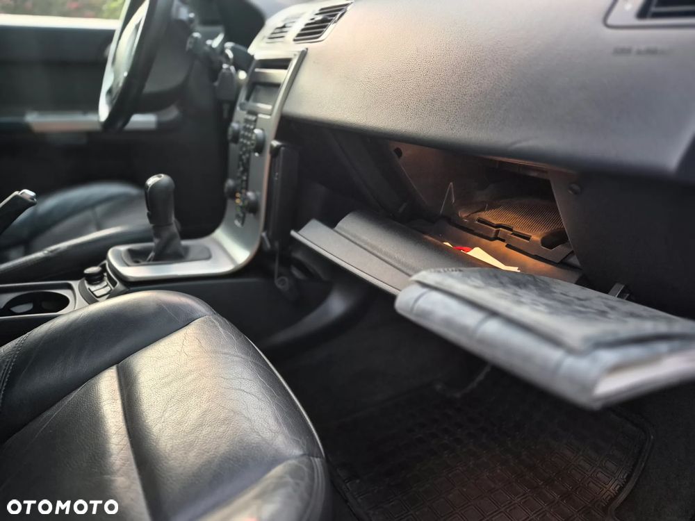 Volvo V50 2.0D Momentum - 36