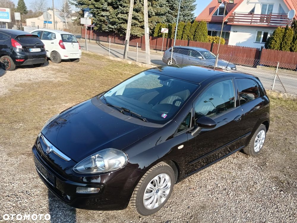 Fiat Punto 1.4 Estiva S&S - 9