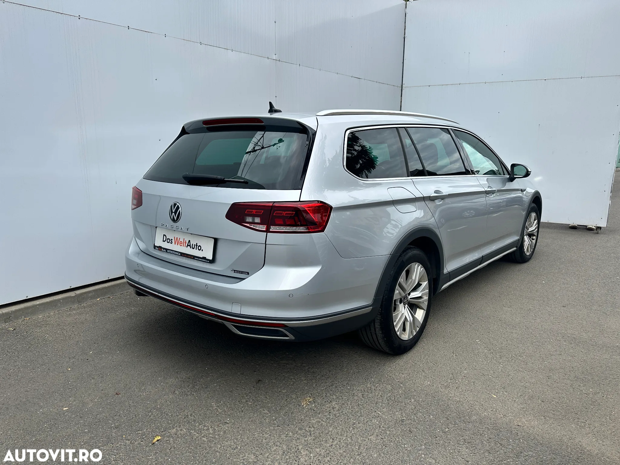 Volkswagen Passat Alltrack 2.0 TDI DSG 4Motion - 6